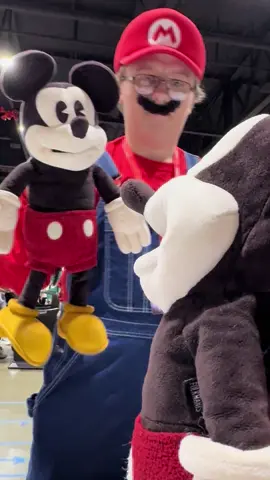 Mario with a twist?!? #mickeymouse #alabama #kamicon #impression come say hi if youre here ar Kami Con in birmingham alabama! 