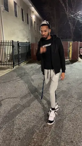 Hey Im From Wilmington Delaware  #hey #comedyvideo #reels #funny #hilarious #fyp #fy #delaware #philadelphia #phillytiktok #baltimore #catsoftiktok #california #ugly 