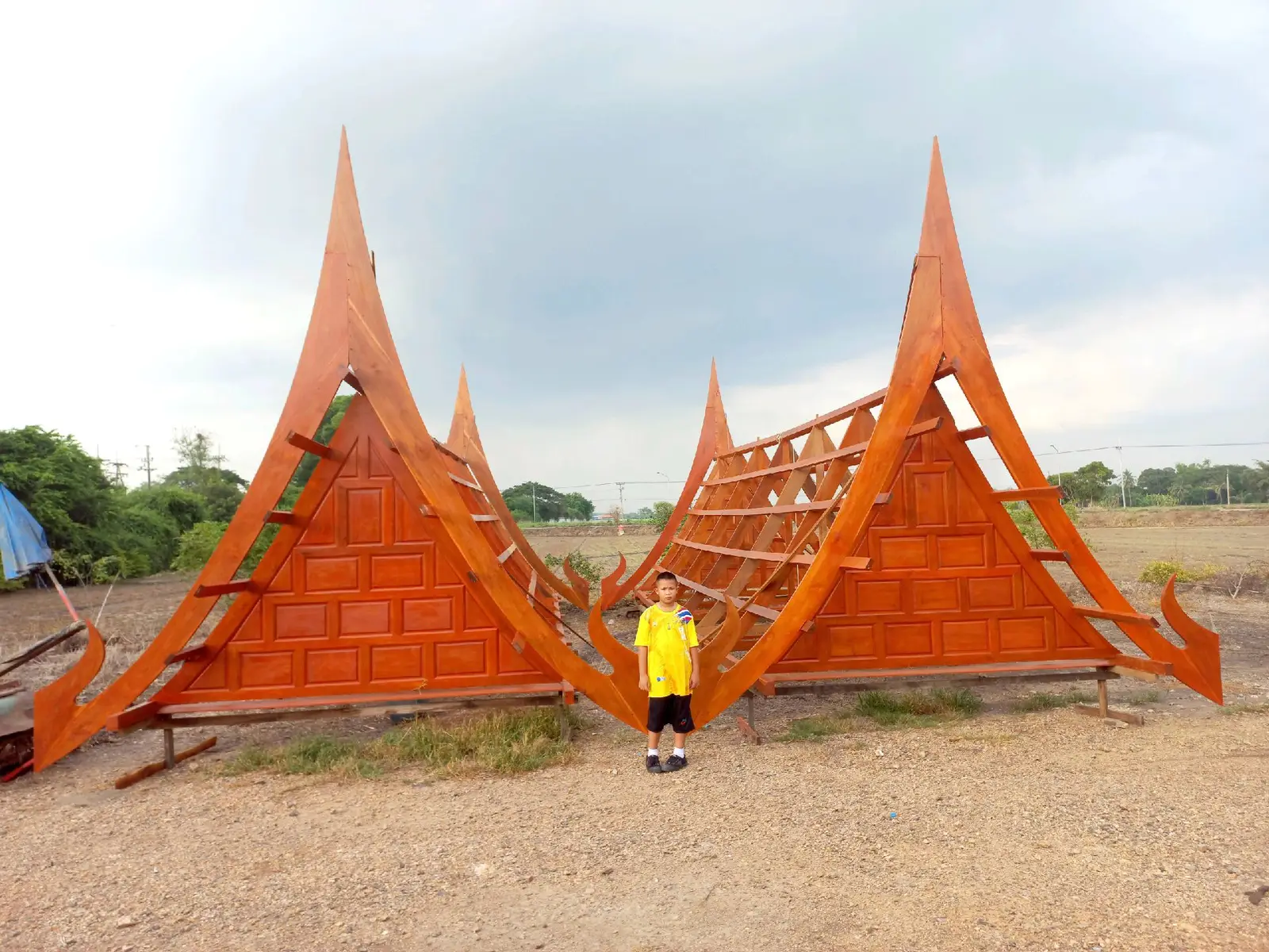 #ส่งเสริมวัฒนธรรมไทย ดอกรักทรงไทย#