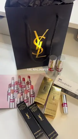 Their new candy glaze collection is amazinggg!!💋🪞@YSL Beauty #ysl #yslbeauty #yslcandyglaze #nyc #popup #nyfw #makeup #girls #trending #nyfw2024 