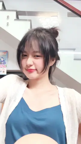 Now u in mah way 👀 #moniaah 