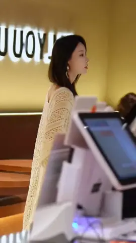 Atasan wanita blouse emiola hollow #blouse #atasanrajut #fashiontiktok #OOTD #ootdhijab 