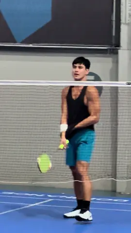 d na po aq nakapaglaro…pinanood ko nlng po xa😂🤣❤️❤️❤️ #papaP #PIOLOPASCUAL #badminton #fyp 