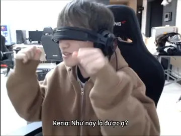 Để Kesin biểu diễn cho đáng tiền mua cơm của các anh chị nha 🥳 #T1 #Keria 