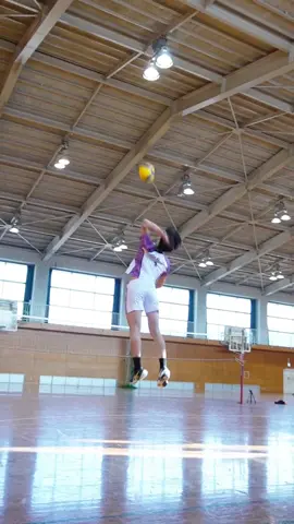 強者であれ🏴#バレーボール #ハイキュー #牛島若利 #バレーボール男子 #volleyball #haikyuu #牛若くん #再現 #サーブ 