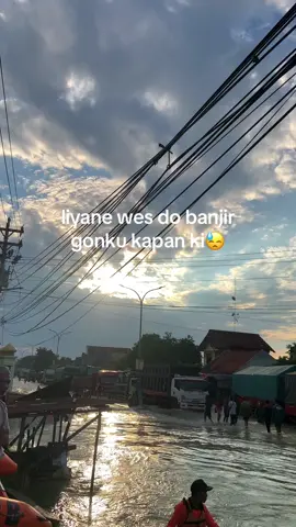 pengen langi juga #xbyzca #starboy #fyp #fypシ #banjir #bencanaalam 