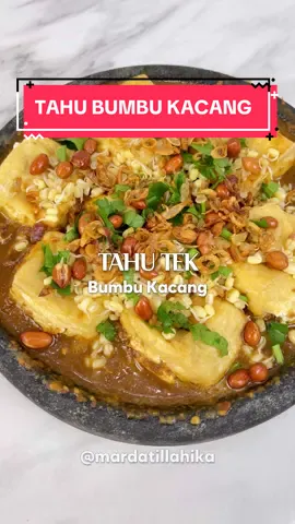 TAHU TEK ‼️ BUMBU KACANG Nikmat pwollll…. hai temen temen kali ini aku akan berbagi resep #tahubumbukacang #tahutek yang rasanya enak bangett, cocok buat menu akhir bulan awal bulan atau tengah bulan !! 😍🙌🏻 RESEP TAHU BUMBU KACANG -6 buah tahu -100 gr toge -2 batang seledri -2 genggam kacang tanah -2 siung bawang putih -5 cabe rawit -1 SDM petis -2-3 SDM kecap manis -1/4 sdt garam -1/4 sdt kaldu micin Cookware nya aku pakai dari @oxoneonline  Oxone DOME Ceramic Cookware Set OX998 ✅ anti lengket ✅ ceramic coating ✅ mudah dibersihkan  ✅ bisa di segala jenis kompor ✅ stock pot size 24 cm ✅ frypan size 24 cm ✅ Free tutup & spatula #tahutek #tahubumbukacang #tahutelor #tahuteksurabaya 