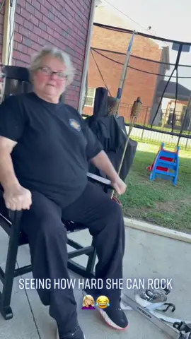 Scaring mom _ “mama” 🤣 #scarepranks #scarecamchallenge #fail #foryou #fypシ #failsoftiktok #funny #scarecam #jumpscare #scary #funnyvideos #funnymoments #bushmanprank #funnyprankvideos #hahahahahahahaha 