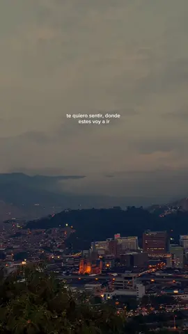 En #medellin con este temon 👌🏼 #colombia #fyp #viral 