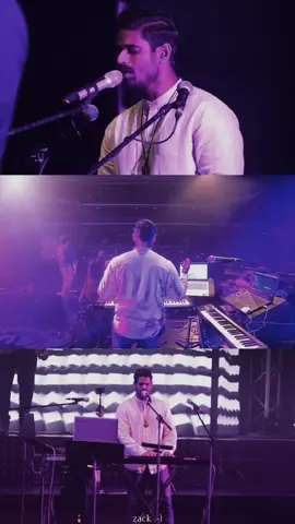 Dura Akahe (Kuweni live in concert) #fyp #onemillionaudition #viral #feeling #sinhala #song #charithaattalage #ravijay #duraakahe #kuweniconcert #kuweniliveinconcert  #lyrics #headphones #whatsappstatus #status #video #CapCut #tiktok #foryou #following #zack #zack:-)