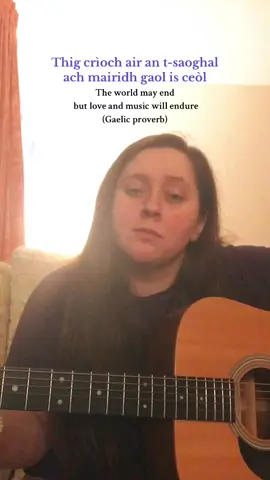 “Remember You” translated to Gàidhlig (with a bit of poetic license). Ngl never seen Adventure Time (came across this via the card declined at therapy trend) but thinking of this song in the context of terminal illness got me in the feels. In Gaelic “saoghal” means “world” but it can also mean “life” #Gàidhlig #Gaelic #ScottishGaelic #Scotland #Scottish #Music #Singer #ScottishSinger #GaelicSinger #AdventureTime#VoiceEffects 