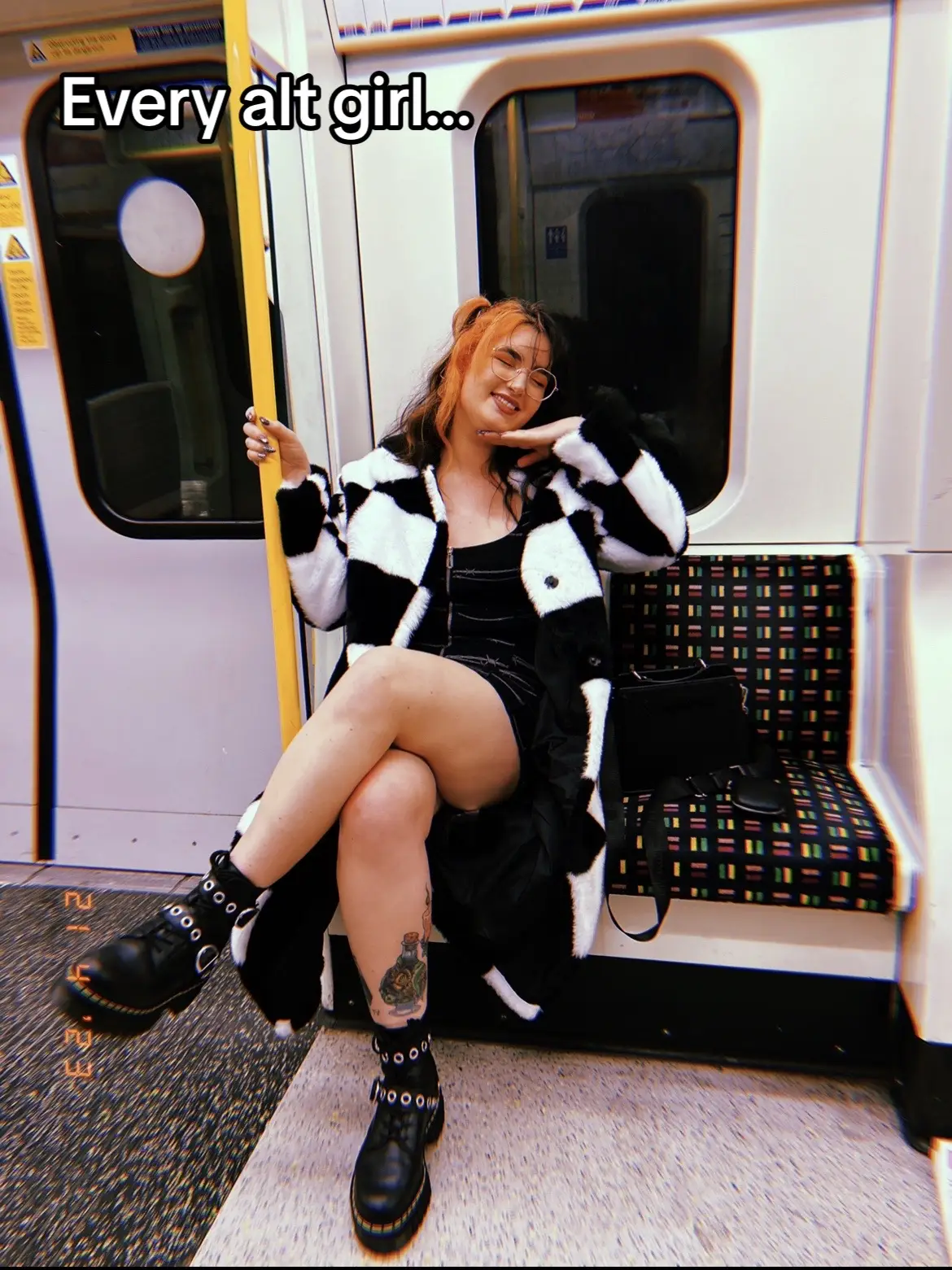 I was an emo teenager who got lost for a few years. Glad I got out of the mindset of needing to look and dress a certain way to be accepted by people/work places #alt #alttiktok #altgirl #elderemo #fyp 
