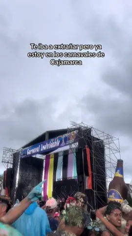 Que hermoso estar aqui #parati #caravalesdecajamarca #carnavales2024 