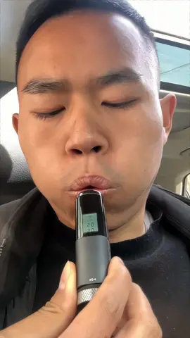 Máy thổi nồng độ cồn baseus dạng thỏi son đo chính xác nồng độ cồn chỉ với 20s #maythoinongdocon #maydonongdocon #thoinongdocon #donongdocon #baseus #nongdocon #nongdoconcsgt 