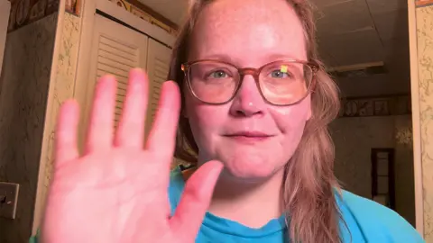 #skincare #morningroutine #fyp #fypシ #trending #MomsofTikTok #momtok 
