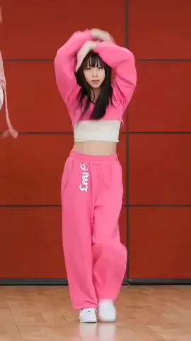 Fancam da chaeyoung liberada rosa 4K! #tfancams_ #fancamlendaria #twice #chaeyoung #fancams #rosa #4k 