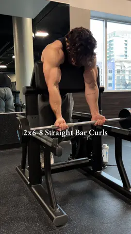 Katy Perry rules & so does this back day 👑 | crewneck and sweats are @AYBL code CKISSEL 