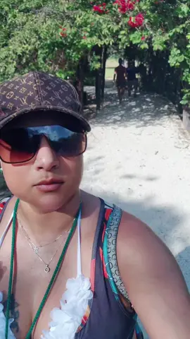 #cancoonbeach #vacation #cancoon #Mexico #viral #fyp #bollywoodsong #