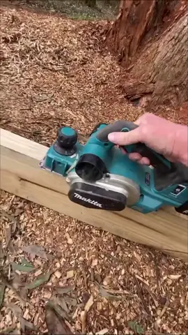MAKITA JAPAN ORIGINAL WOOD PLANNER #makitapowertools #woodplaner #tiktokphilippines🇵🇭 #tiktokaffiliate #fyp 