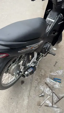 Wave @110 lắp bô leo nổ như PLK luôn 😂