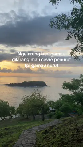 Dasar!#fyp #baliindonesia #sadvibes #fypシ゚ #lagusadvibes #iwillrain #fypシ゚viral #fypシforyoupage #laguviral 