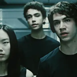 ouhhh yall hear that??? somethings purring😭😭 #archiemadekwe#archiemadekweedit#voyagers#voyagerskai#saltburn#farleigh#granturismo#jannmardenborough#dollgarden#aftereffects