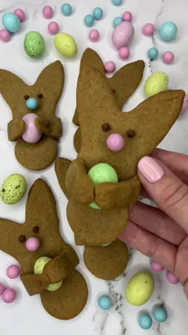 Turning gingerbread men into Easter bunnies 🐰🤎 Just like that Turn him upside down and pinch his 