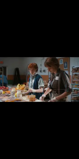 Replying to @MikuAndSaiko21 they’re so cutee😙 #robinbuckley #vickiestrangerthings #hawkinsindiana #strangerthings #netflix #series #strangerthingsscene #clip #scene #fyp #viral #tiktok 