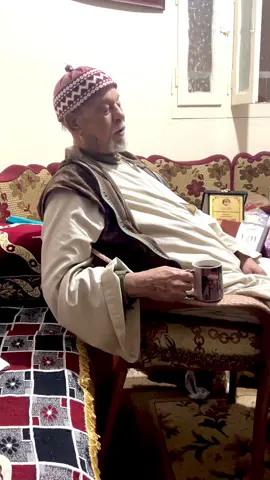 قال رسول الله - صلى الله عليه وسلم -: «خَيْرُكُمْ مَنْ تَعَلَّمَ القُرآنَ وَعَلَّمَهُ» و أن الله يحبني وراض عني حتي يكون معلمي الشيخ سيد سعيد♥️