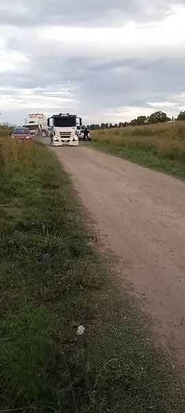 al topp💯💯 @FLOGAOVIBE365 @Grupo_Elitee @GBN 13AM OFICIAL @GBN 13am @argen.truck @DAS PIVETAGEM 🇨🇵 @FLOGÃO_BRASIL @gennaro mercau 🇧🇷🤙 @Bruno Garcia @camiones_al_piso🇦🇷🇧🇷 #camionesalpisoargentina #camionesalpiso #camiones_edits #camionesconestilo #camionesargentinos #parati #foryoupage #ftypシ 
