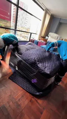 ¿Por qué elegirnos? 💙 +700 Mudanzas Exitosas avalan la eficacia de nuestro servicio profesional, además te ofrecemos: ✅ Desarmado y armado ✅ Te prestamos cajas reutilizables ‼️ 🤩 ✅ Embalado con mantas acolchadas, cartón, film, etc 🤗 ¡Recibe tu cotización hoy mismo!  📲 993 788 698 _ #Mudanzas #mudanzasprofesionales #SolutionMaza #mudanzaslima #mudanzasnacionales #mudanzaarequipa 