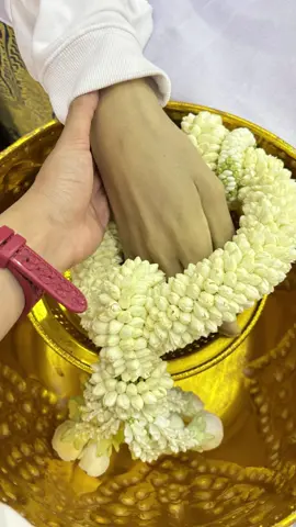 ญ จะรักและคถ.พี่เสมอนะ ไม่ต้องห่วง ญ กับลูกนะ ญ เชื่อว่าพี่รู้ว่า ญ ต้องดูแลลูกของเราได้ดีแน่ๆ ขอให้พี่เจอแต่สิ่งสวยงามตลอดการเดินทางนะคับ 🤍🖤