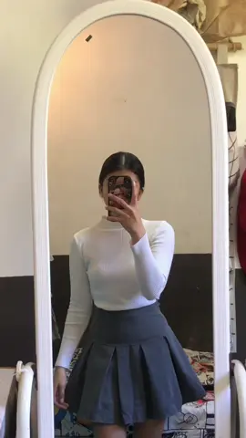 Turtle neck long sleeves and pleated mini skirt from tiktok shop! A must buyyy💯 #turtleneck #skirt #miniskirt #longsleeve #outfitideas #fypシ 