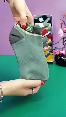 6.Được phục vụ mọi người là hạnh phúc của em#tất #vớchân #tatnam #tatnu #xuhuong #xuhuongtiktok