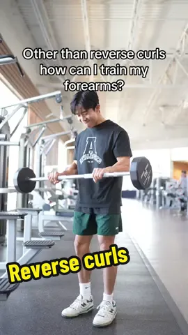 So you want to maximize overall forearm girth and you’ve been doing reverse curls for the brachioradialis.  But, is there anything else you can do? Yes, definitely, the brachioradialis is is one of many muscles in the forearm. Here’s two more exercises biasing two different parts of the forearms that you CAN do to maximize forearms growth. Goodluck! #fyp #Fitness #gym #bodybuilding #TikTokTaughtMe 