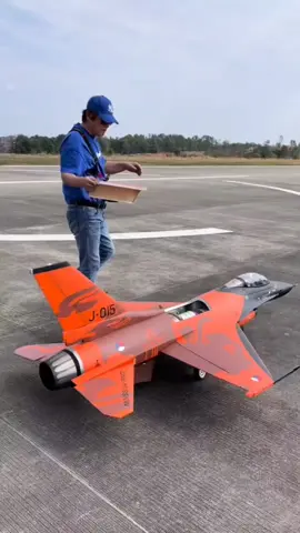 Lockheed Martin mini version  F-22 Raptor test flight#remotecontrol #rcplane #usa🇺🇸 #fyp #rcworld #airplane #rc #f22raptor #f22raptor🇺🇸 