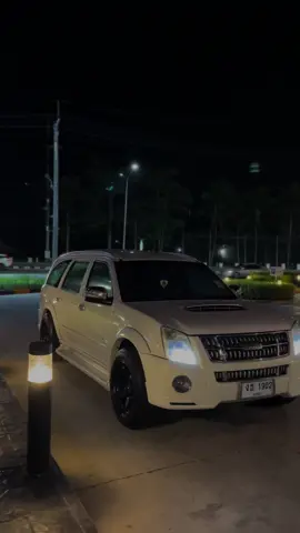 มืดล้ะ ออกได้😂#กริซบ้านพรุ #มิว7ซิ่ง😬 #suvsociety #mu7แคระสายใต้ #suvไม่หมูนะครับ😂😂 