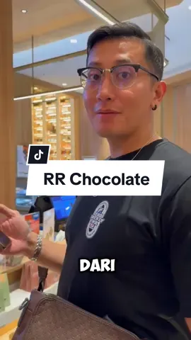 Kl sama kamu mah, sebelum 2 minggu jga udah abis itu 😅😅 #rr #rrchocolate #roycechocolateid #valentine #valentinechocolate #fyp #viral 