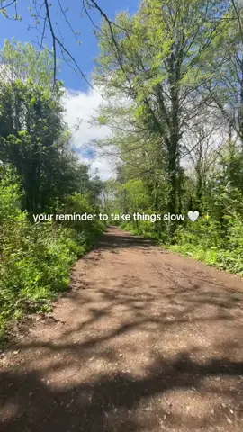 Slow mornings are good for the soul 💘✨🫶🏻 #slowmornings #morningroutine #relax #takeitslow #enjoythelittlethings #slowdown #romanticiseyourlife #CapCut 