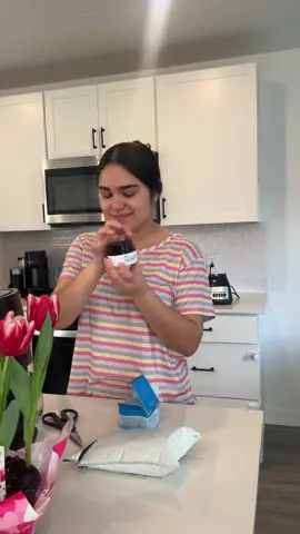 Martes por la mañana  7:30 am -10:00am  Panquecas de remolacha 🥞 Limpieza 🧹🧼 Mini Unboxing 🛍️ Rutinas de mamá en casa  ,ideas de comidas para bebé y papas🩵 sigueme para más ✨ agradecidos  #morning #morningroutine #breakfast #CapCut 