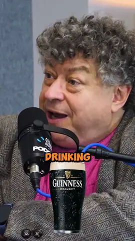 Taking a negative and making it a positive 😎 #rorysutherland #rorysutherlandclips #fyp #foryou #podcast #podcastclips #marketing #guinness 