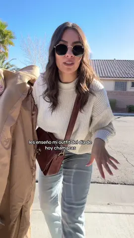 El outfit para ir al Oncologo con mi mamá. Consegui mi bolsa en tiktok shop pensando que iba a caber mi agenda y fracase😂  A mi mamá le encanto asi que esta bolsa ya es de ella 💕 #tiktokshopfinds 