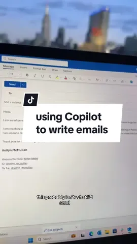 how to use Copilot to write emails in Outlook 🫶 #microsoftoutlook #microsoftcopilot #copilot #officetips #productivity 