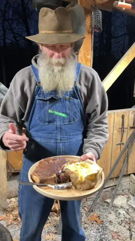 What we cooked today? #whatwecookedtoday #cajuninthemountains #fyp #Outdoors #royaloakcharcoal #foryoupage 