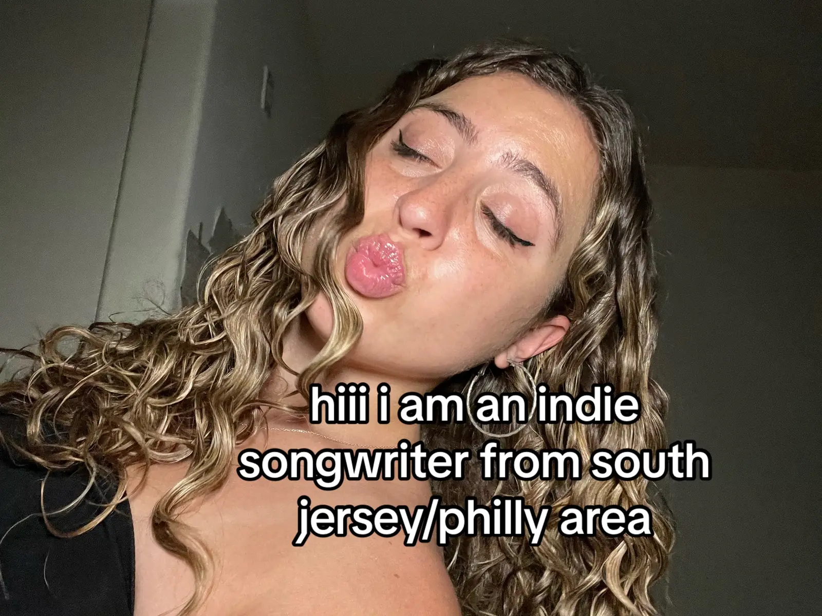 💌 taybabymgmt@gmail.com #songwriter #lyricist #writer #poet #poetry #writer #writers #music #musicbusiness #musicindustry #songwriters #singer #singersongwriter 🤍 #southjersey #nj #philly #newjersey 