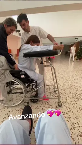 Siempre avanzando💖#amputacion #ganasdevivirlavida #amputaciontraumatica #optimismo #rehabilitacionfisica #emocionesysentimientos #viral  