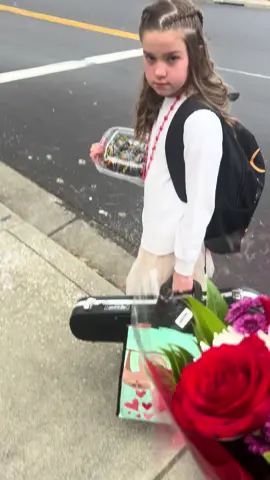 Come with us to give our crossing guard lady flowers and strawberries on valentine day #fyppppppppppppppppppppppp #fypシ  #ValentinesDay #crossingguard #hair #school #stayathomemom #workfromhome 