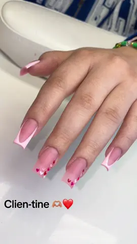 Happy Valentines to all my beautiful clients 🫶🏽❤️  . . . #209 #209nails #209nailtech #nails #ValentinesDay #valentines #valentinesnails #pinknails 