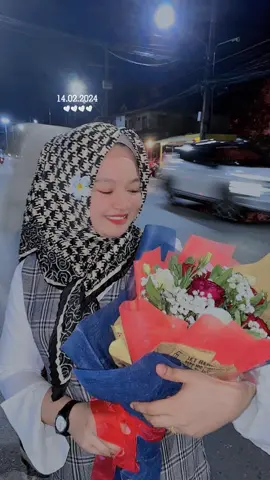 ขอบคุณสำหรับดอกไม้สวยๆ🥀🥰