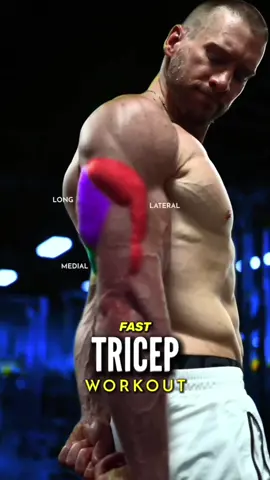 Walking Tricep Extension ➡️ Rep count for position 1 is generally best done in the 5-7 range. After that, just get whatever else you’re able to pump out in the final 2 positions This absolutely kills the triceps through a large range of motion in a short period of time. You’ll only need to do 1 or 2 rounds of this in order to get a great stimulus ✊🏼 Originally picked this up from my boy JPG Coaching - Absolutely love it. It’s actually in my own program right now 😮‍💨 Enjoy, - Davis 𝗢𝘂𝘁𝗳𝗶𝘁 𝗯𝘆 𝗔𝗦𝗥𝗩 | 𝗧𝗵𝗲 𝗼𝗻𝗹𝘆 𝘁𝗿𝗮𝗶𝗻𝗶𝗻𝗴 𝗴𝗲𝗮𝗿 𝗜 𝘄𝗲𝗮𝗿 @ASRV  ••• #Triceps #Armworkout #bodybuilding #bodybuildingmotivation #rysesupps #davisdiley